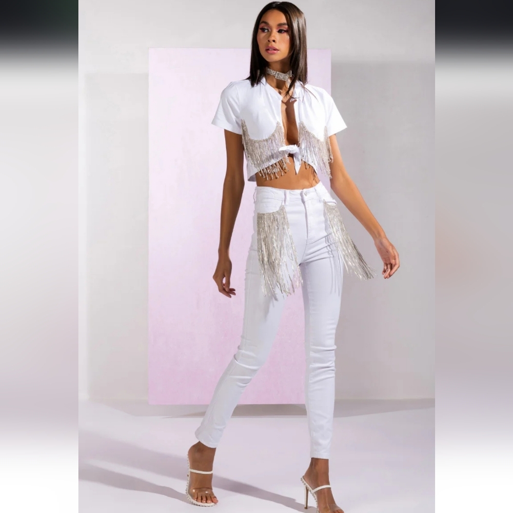 AKIRA White High-Rise Jeans with Silver Fringe